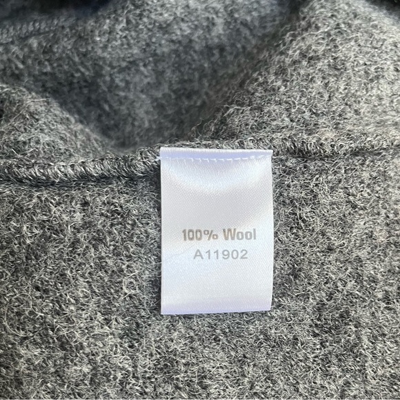 Appleseed's 100% Wool Gray Jacket in Petite sz PL - Picture 4 of 4